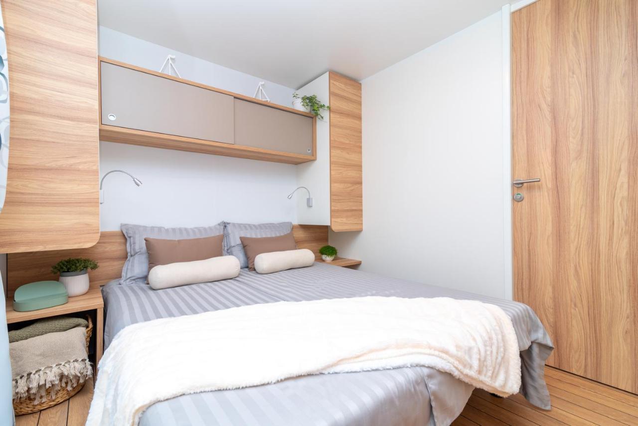 Mobile Homes Azzurro Rovinj Exterior photo