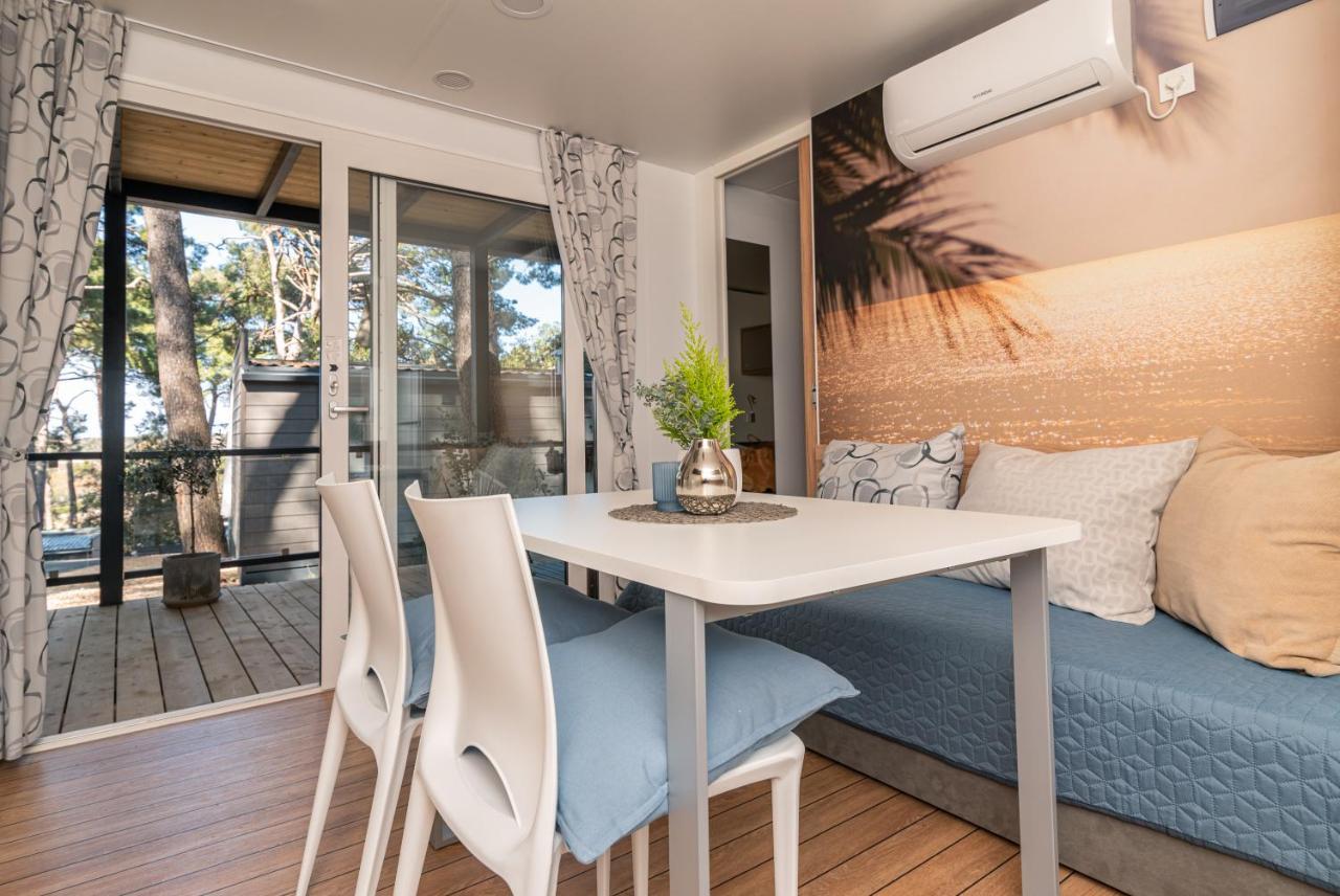 Mobile Homes Azzurro Rovinj Exterior photo
