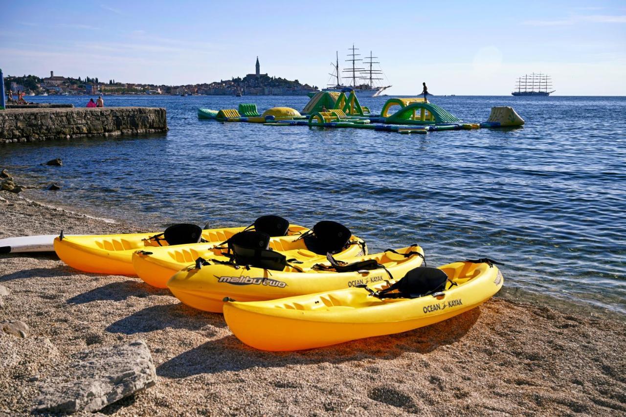 Mobile Homes Azzurro Rovinj Exterior photo